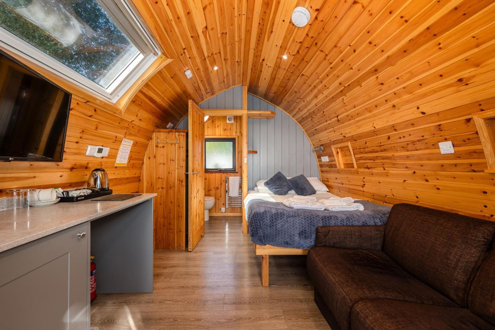 Отель The Kellbank Gosforth  Экстерьер фото